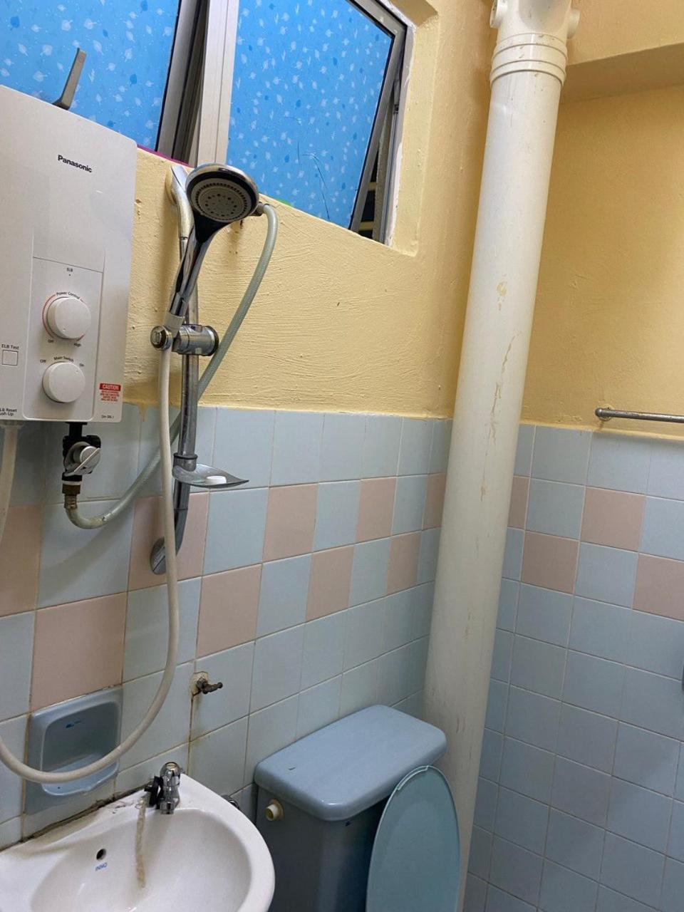 Purnama Homestay At Oceanview Resort Port Dickson Buitenkant foto